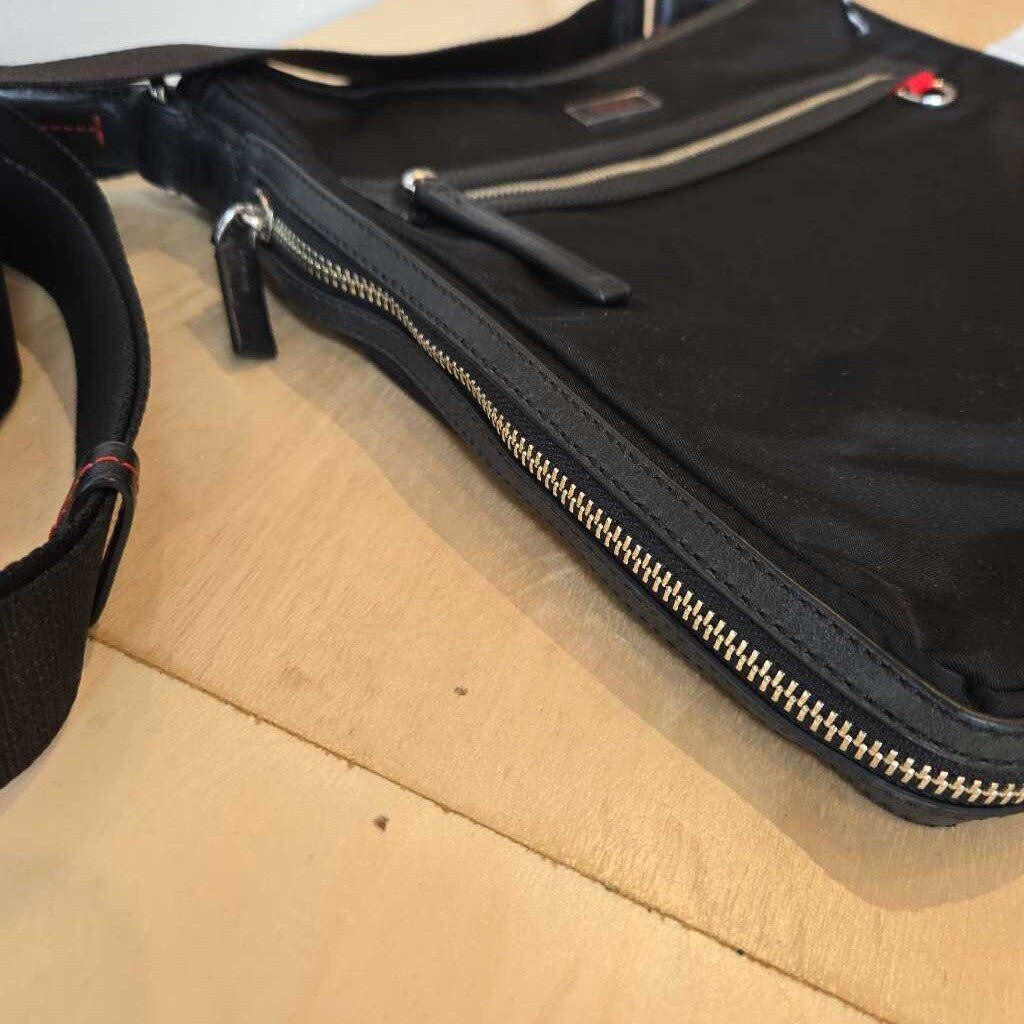 TUMI CROSSBODY
