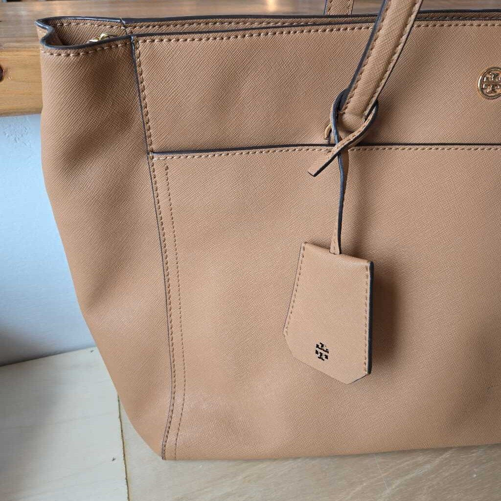 TORY BURCH PARKER TOTE retail 428.00
