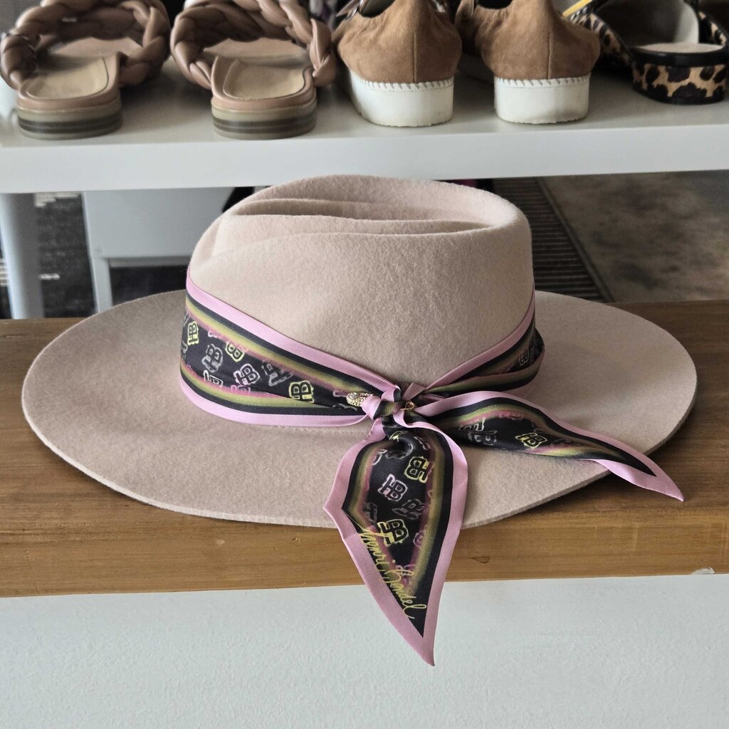 HENRI BENDEL HAT