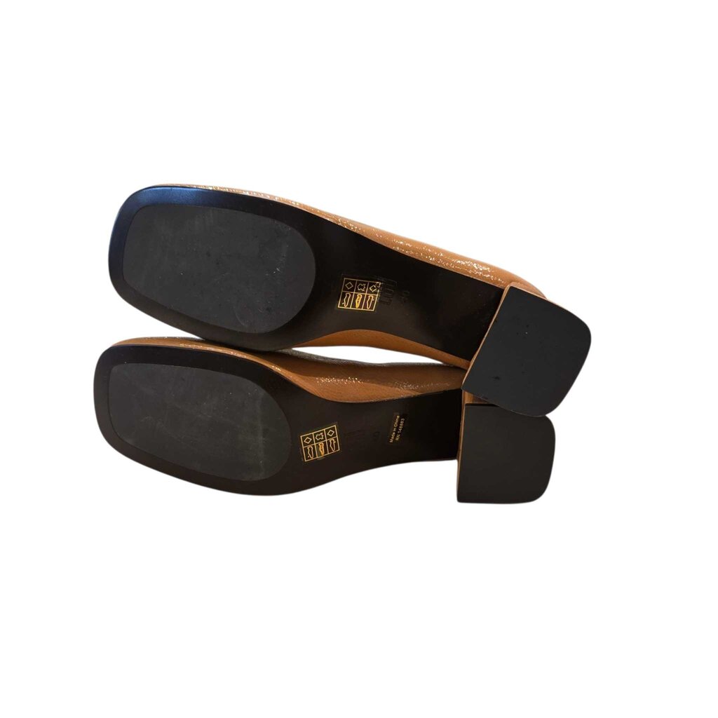 BIBI LOU SZ 40 = 8.5/9