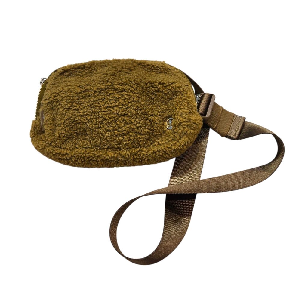 LULULEMON TEDDY SLING