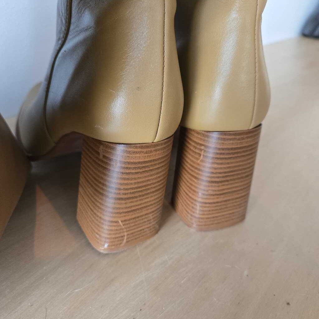 ZARA OVER the KNEE LEATHER SZ 40 = 8.5/9