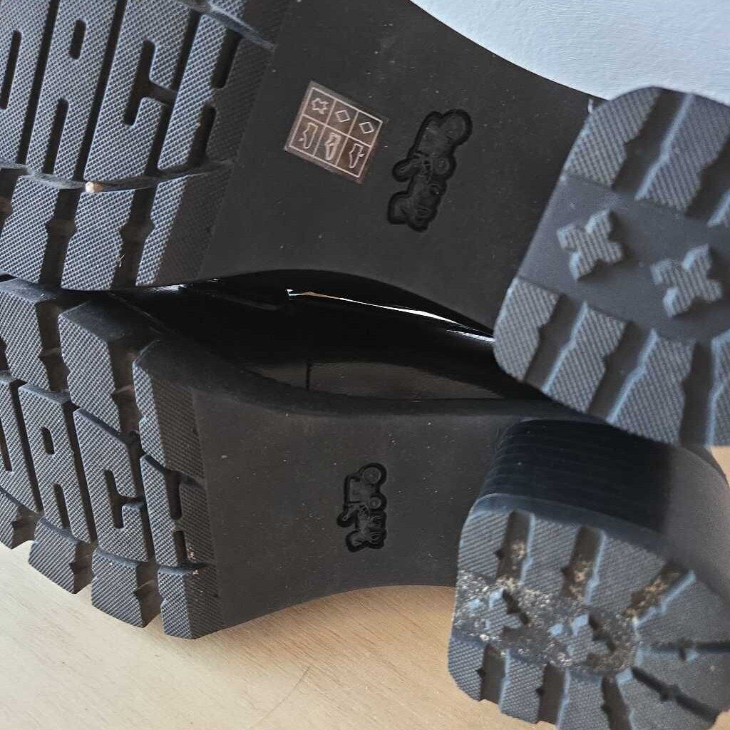 COACH CORA SZ 8