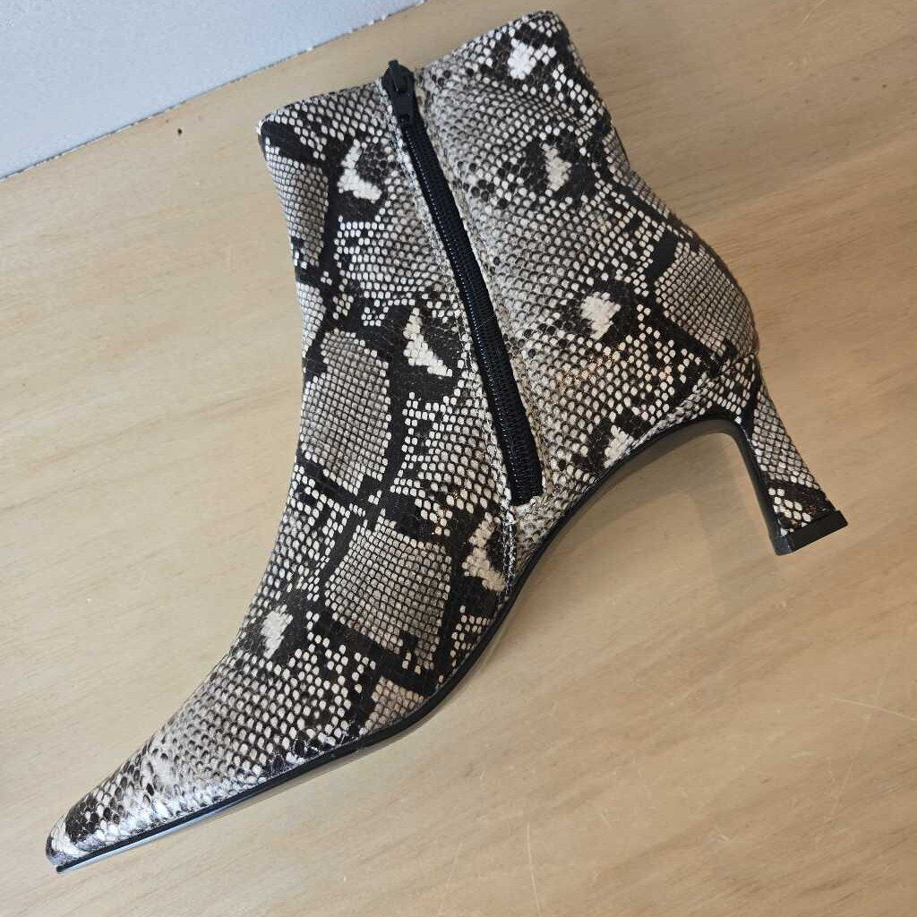 MADDEN KAPITAL SZ 7.5