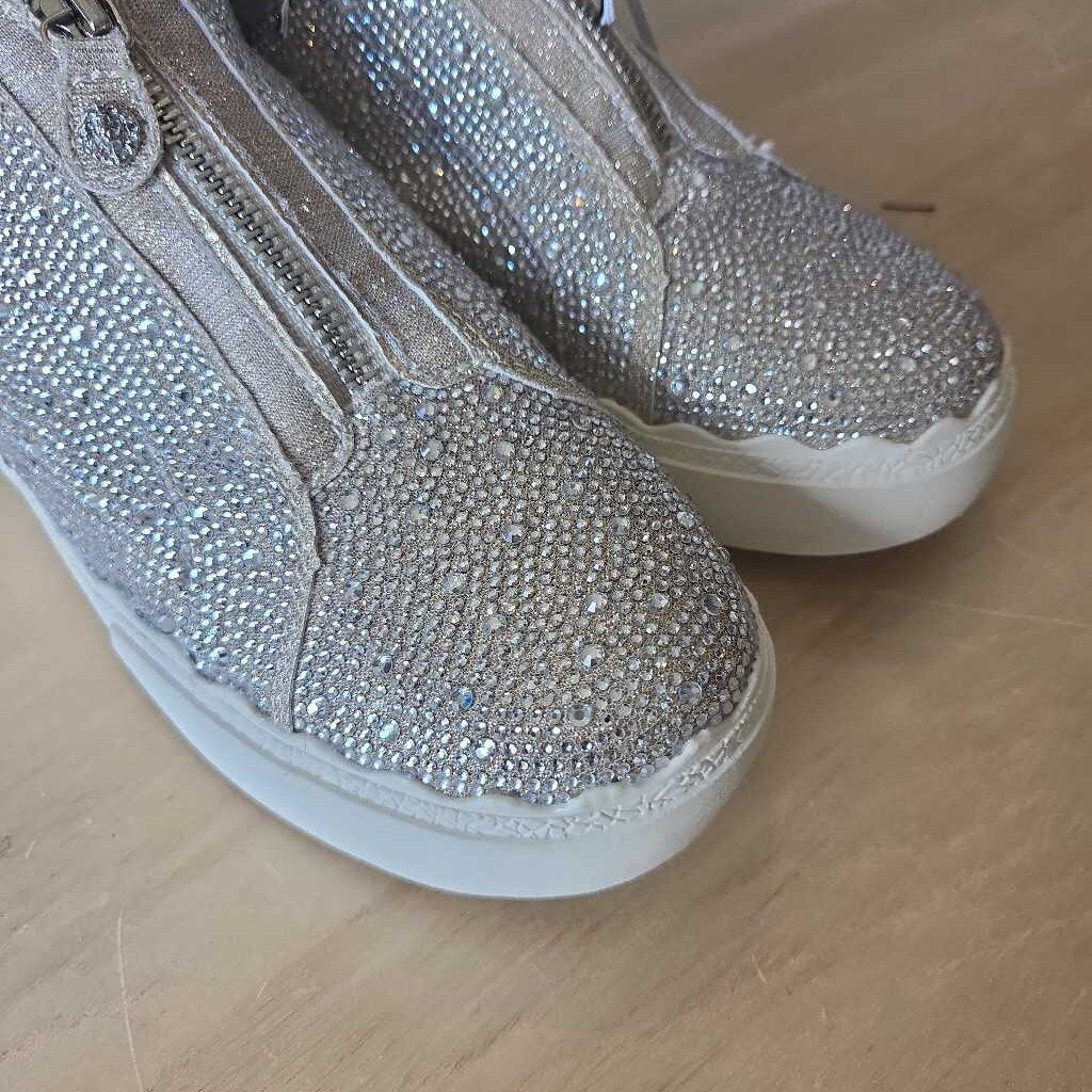 AK SEQUIN SZ 9.5