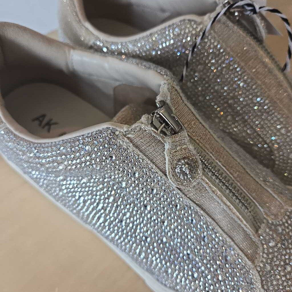 AK SEQUIN SZ 9.5