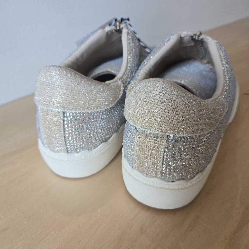 AK SEQUIN SZ 9.5