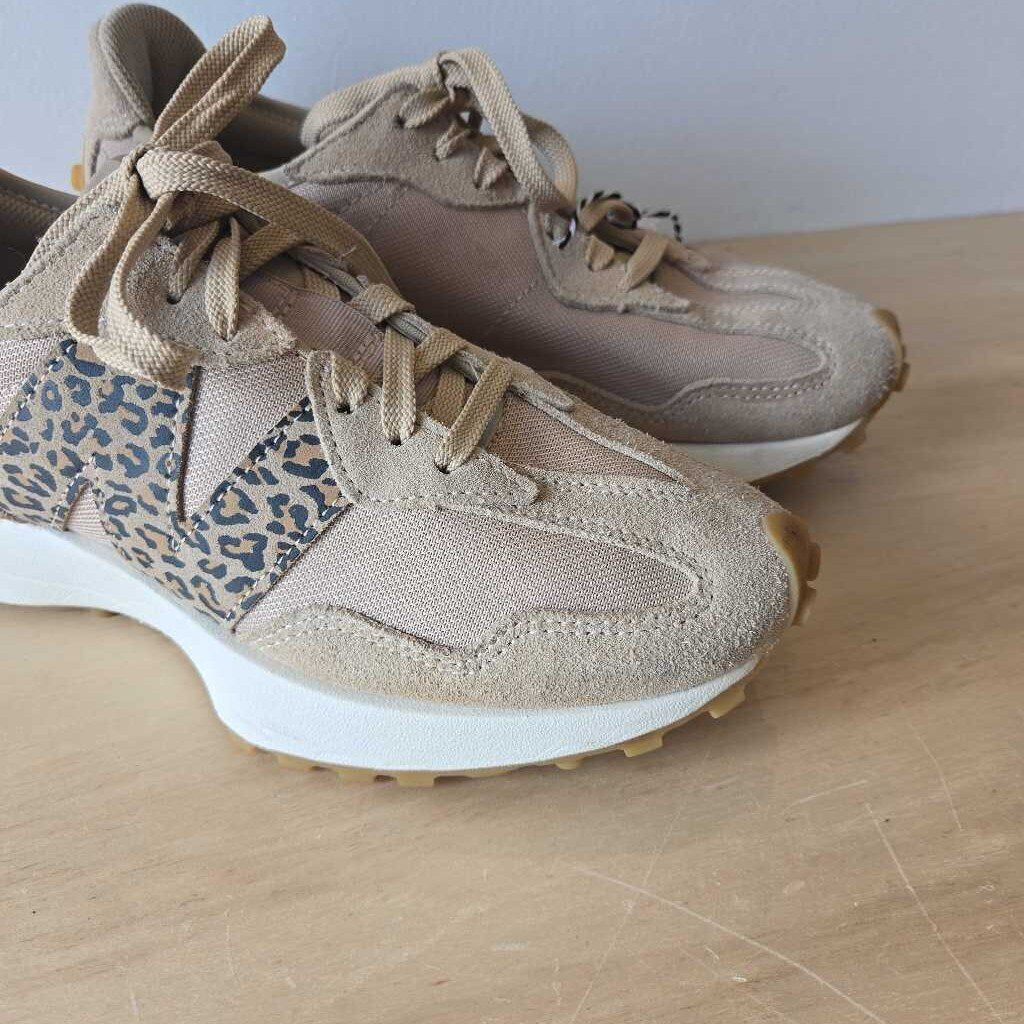 NEW BALANCE 327 INCENSE LEOPARD SZ 9