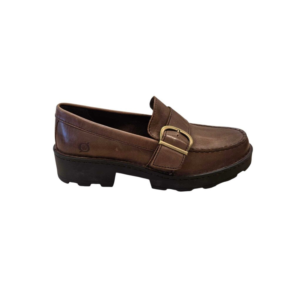 BORN light brown SZ 8 new