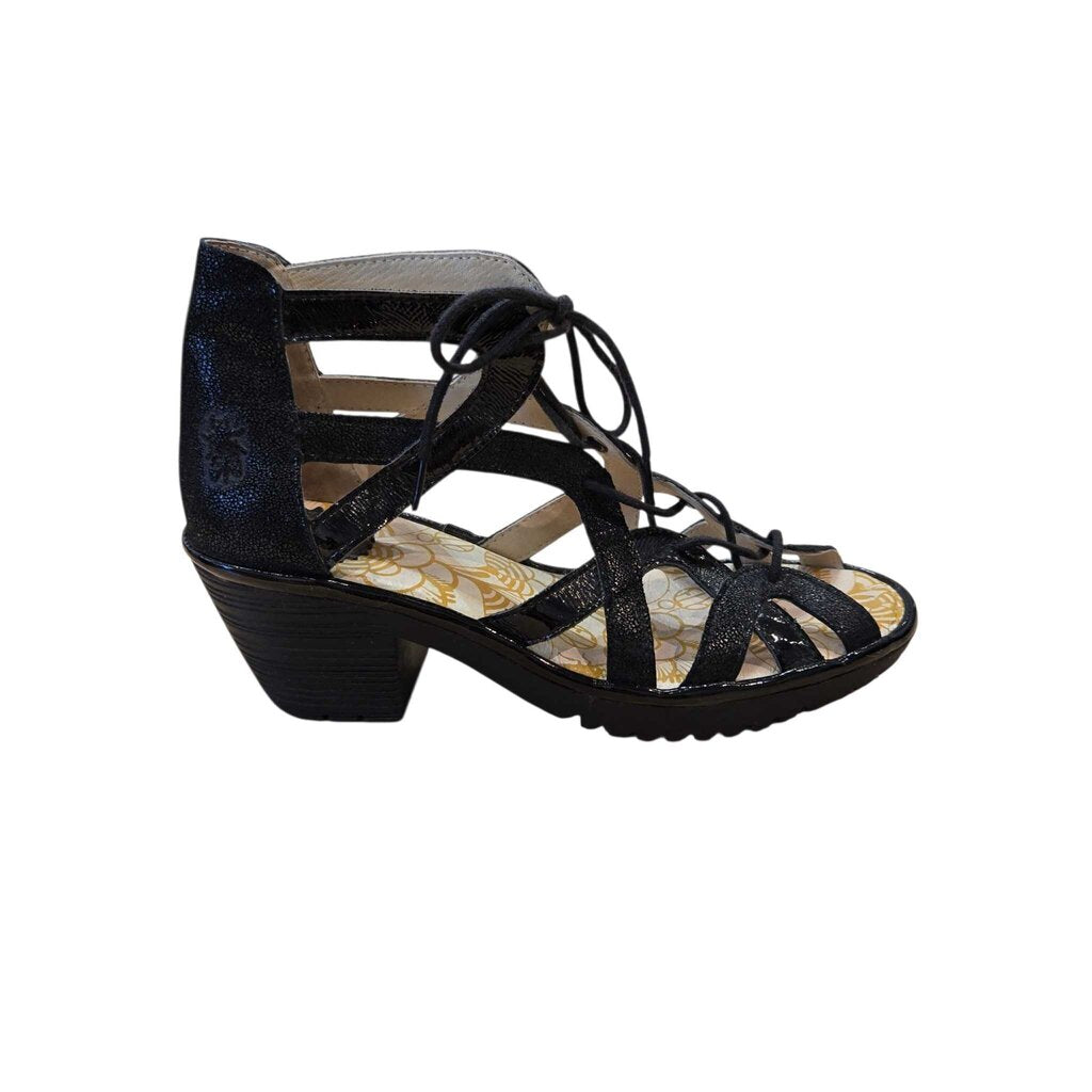 FLY LONDON SZ 37 = 6.5/7
