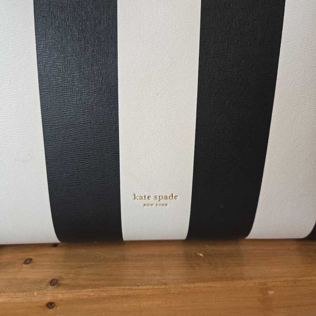 KATE SPADE blk + white TOTE