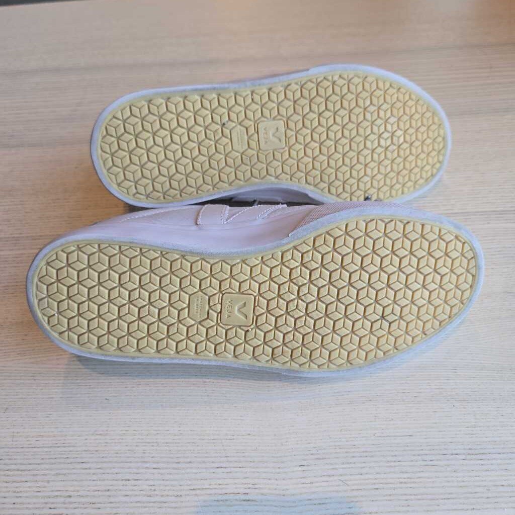 VEJA SZ 8 retail 175.00
