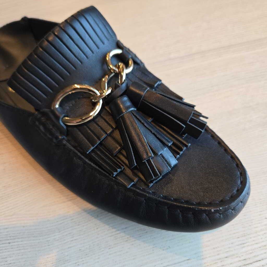 TOD'S MULES SZ 38.5 = 8.5 new 795.00