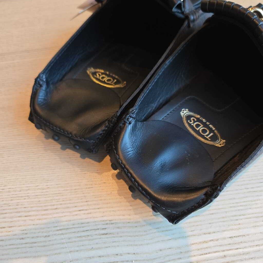 TOD'S MULES SZ 38.5 = 8.5 new 795.00