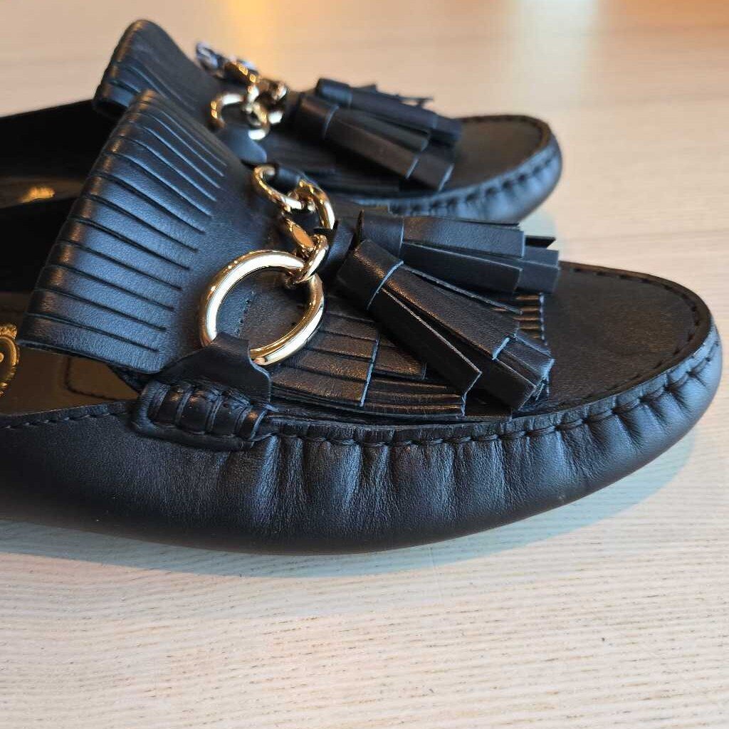 TOD'S MULES SZ 38.5 = 8.5 new 795.00