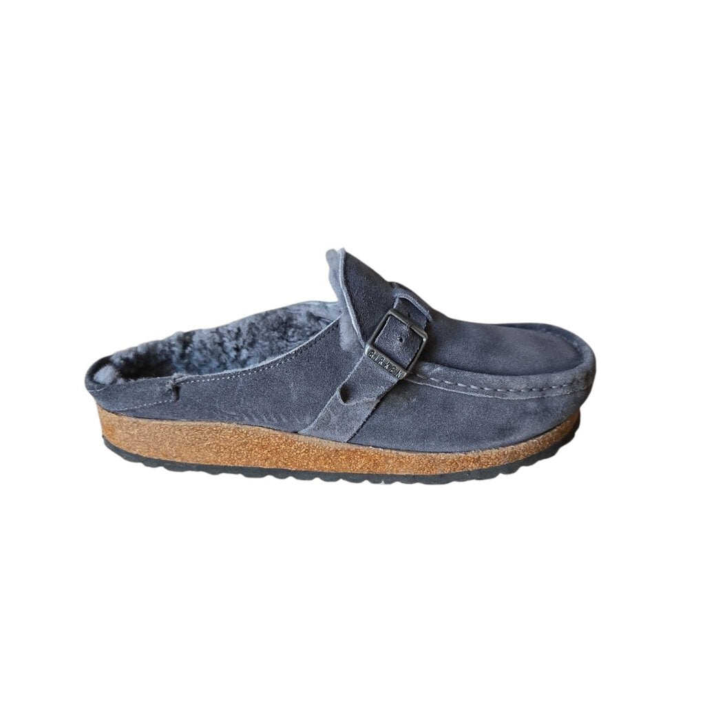 BIRKENSTOCK SZ 8