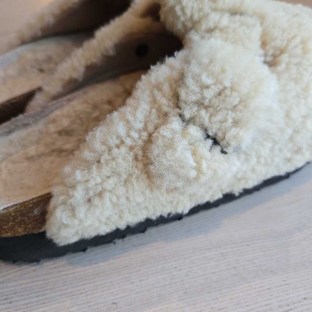 PAPILLIO SZ 39 = 8