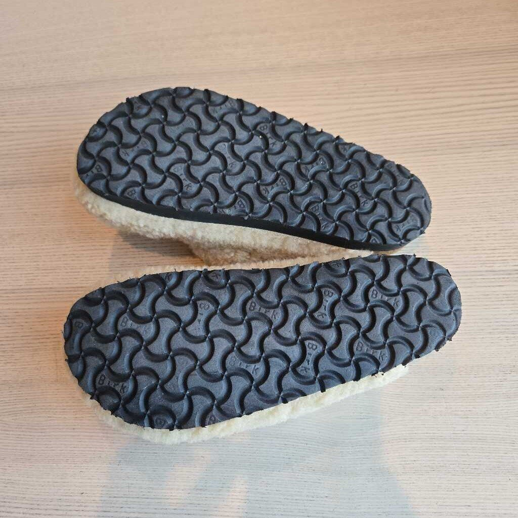 PAPILLIO SZ 39 = 8