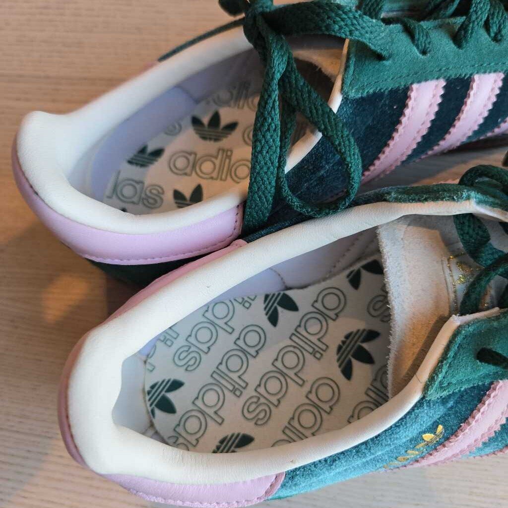 ADIDAS GAZELLE SZ 7