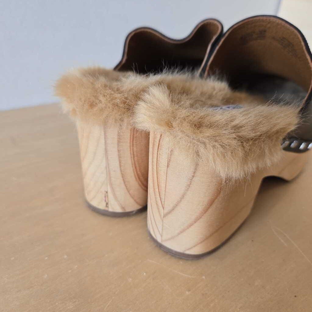 STEVE MADDEN CLOG SZ 8.5
