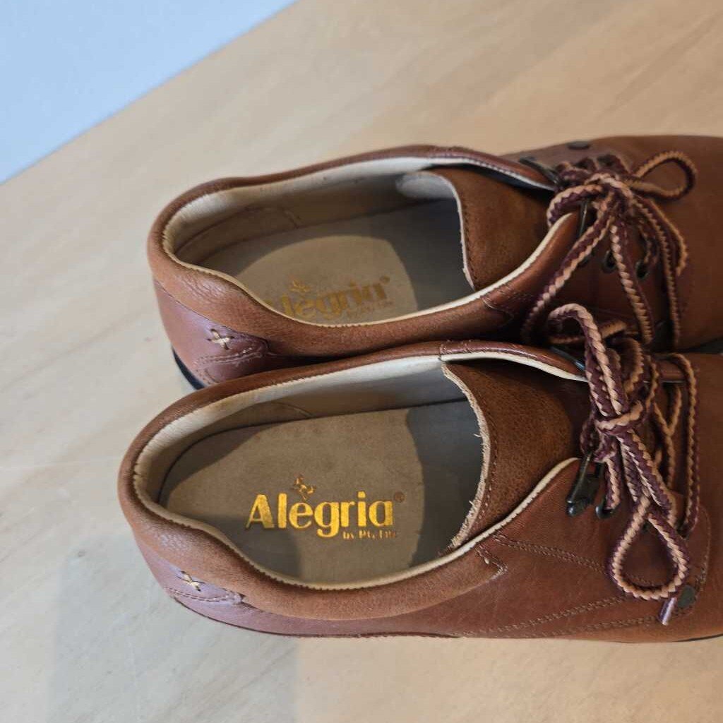 ALEGRIA CHERYL SZ 41 = 9.5/10