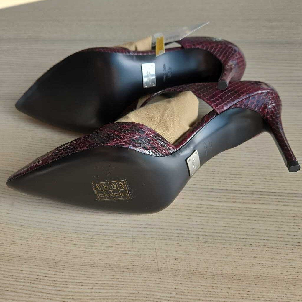 KORS COLLECTION new 260.00 SZ 9.5