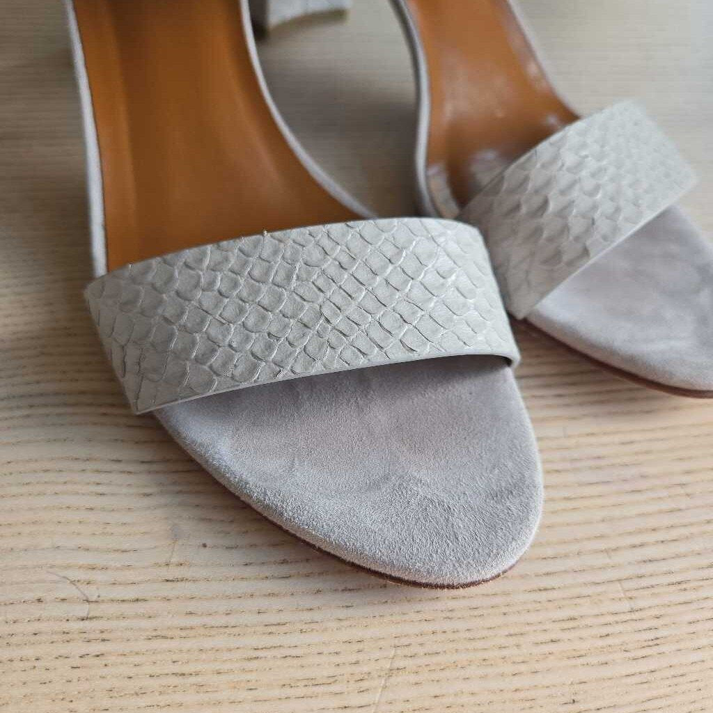 AQUATALIA SUZANNE SZ 10 retail 395.00