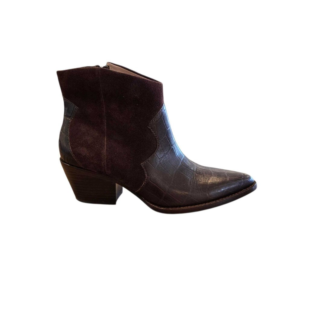 AD DAUGHTERS SZ 8 retail 180.00
