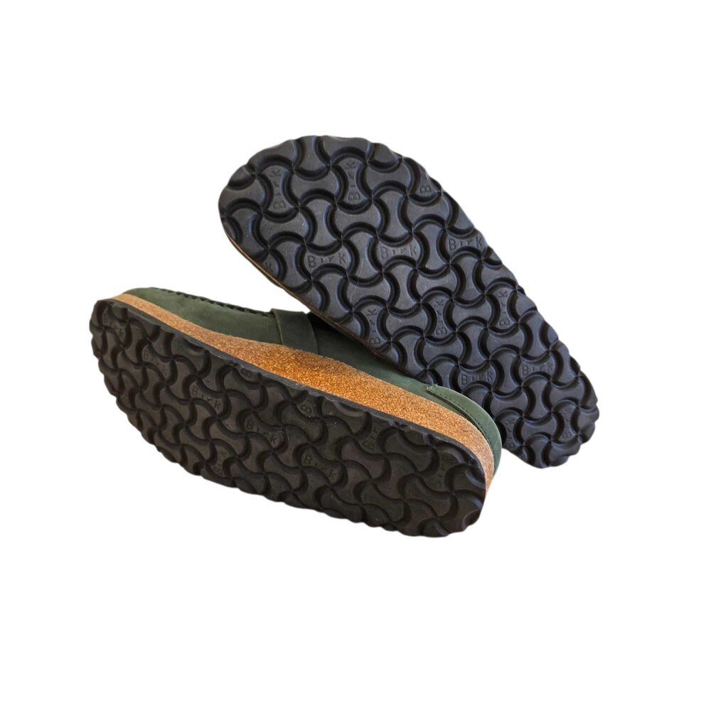 BIRKENSTOCK BUCKLEY SZ 7 retail 155.00
