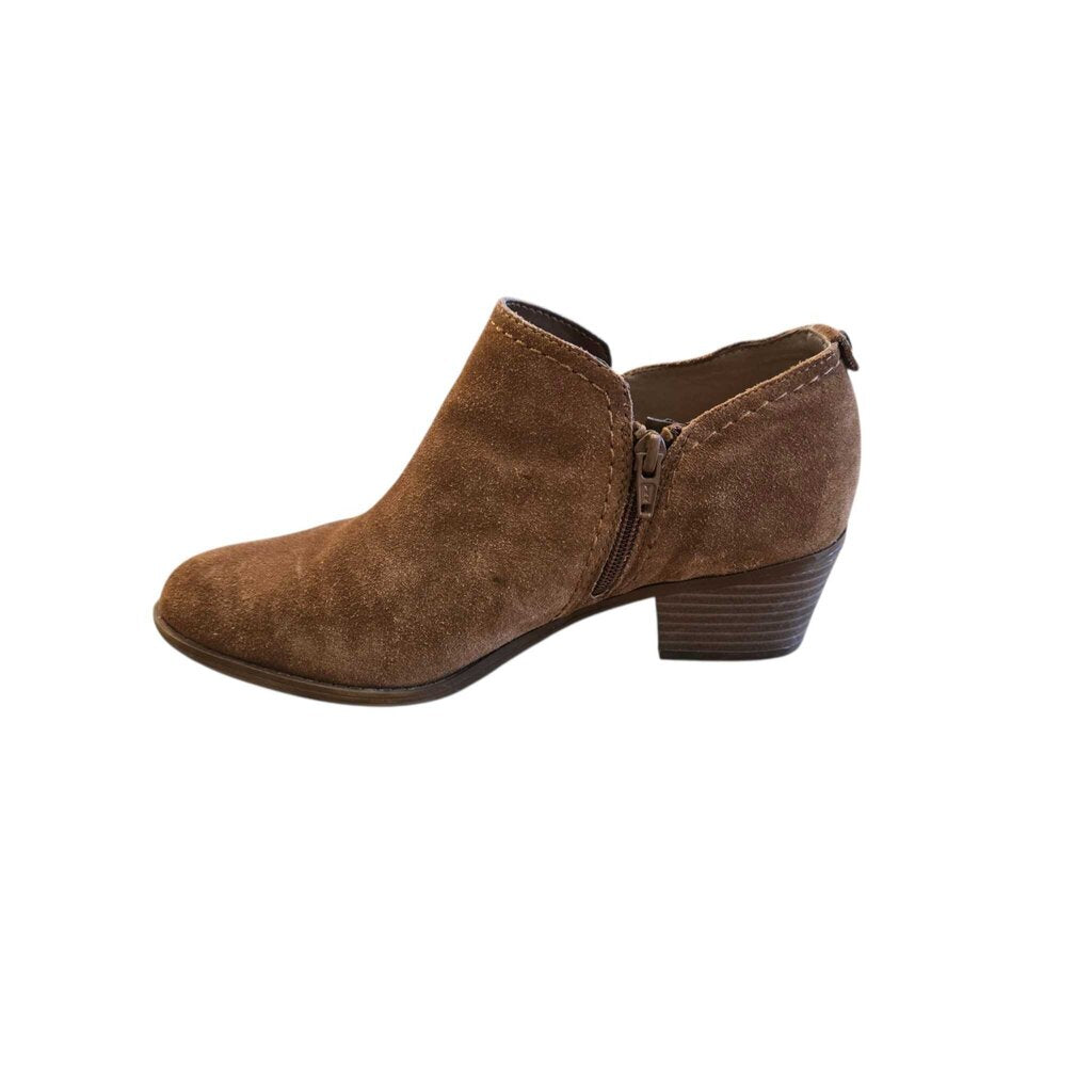 NATURALIZER SZ 8.5 WIDE