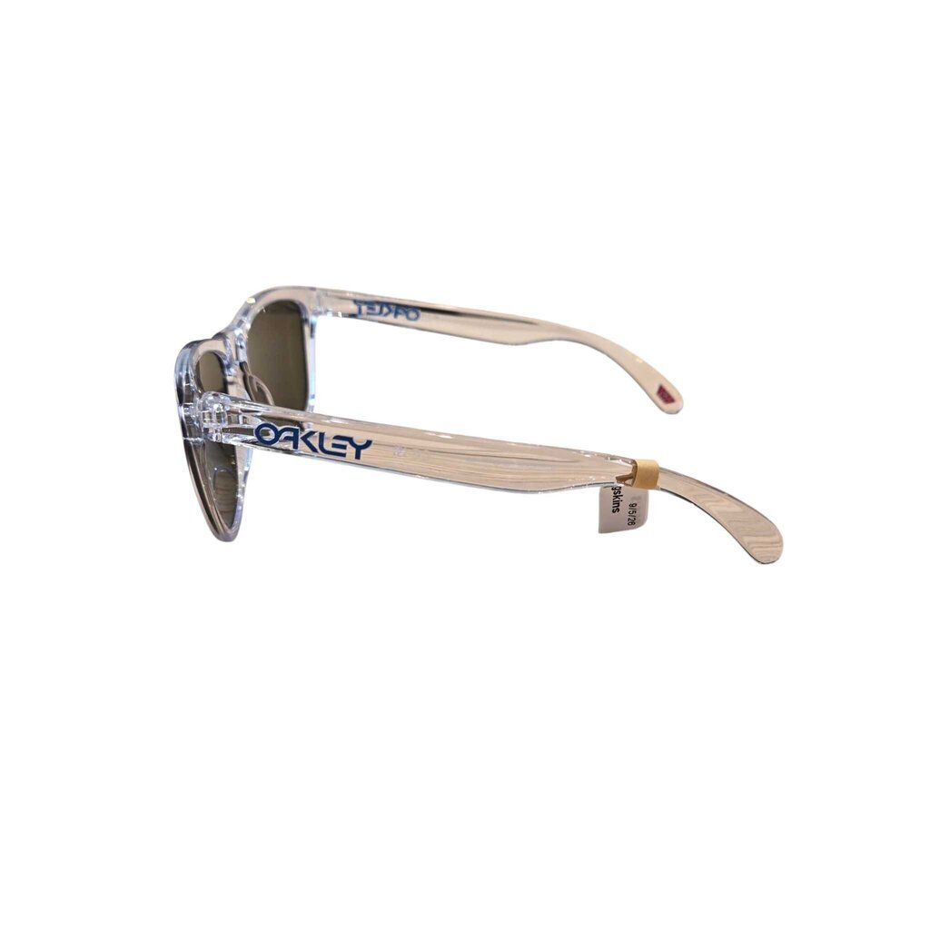OAKLEY frogskins retail 160.00