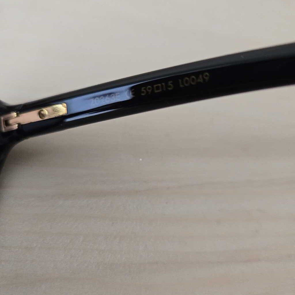 LOUIS VUITTON CARRE Z0263E sunglasses
