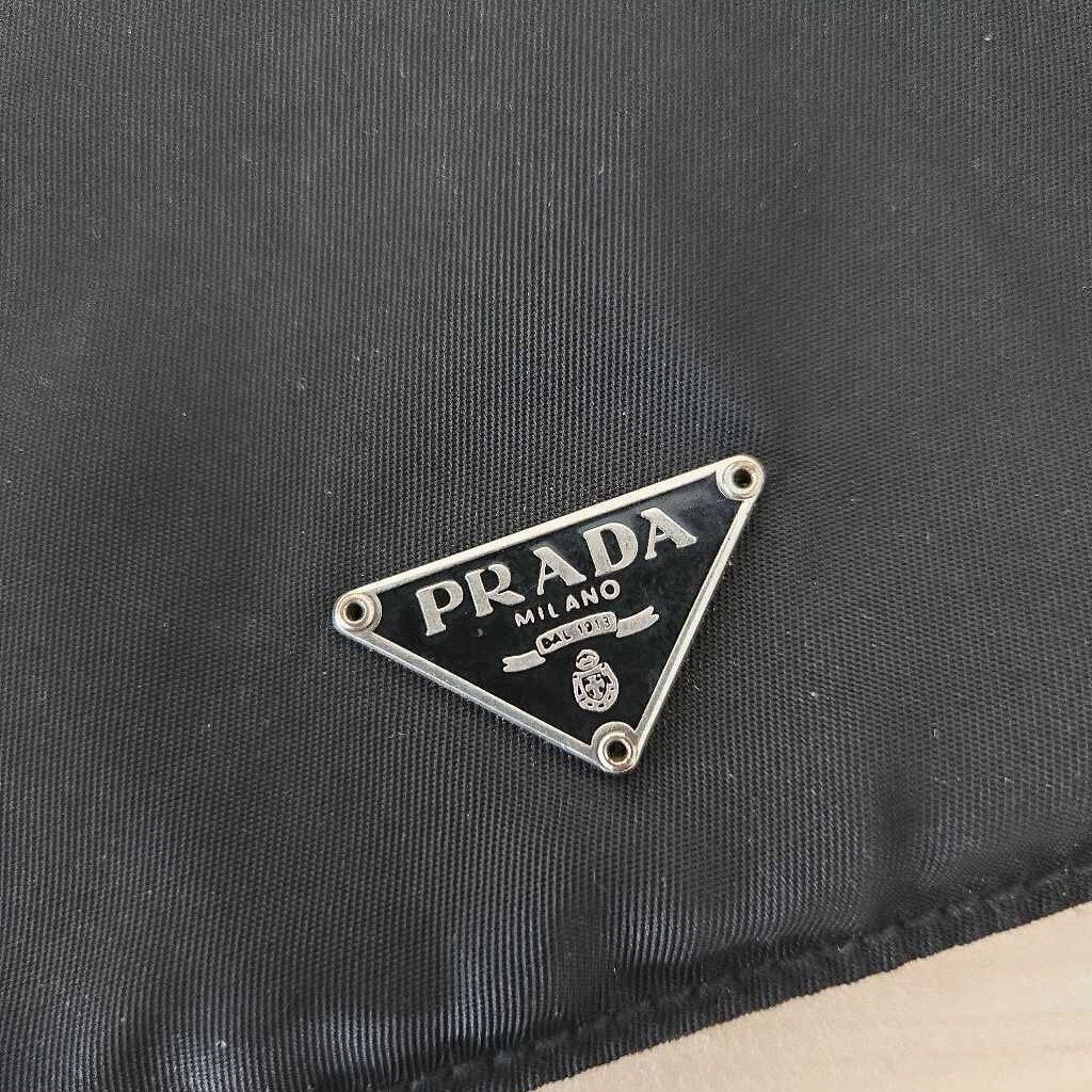 PRADA POUCH