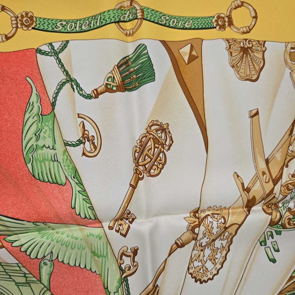 HERMES soleilde soie SCARF w box