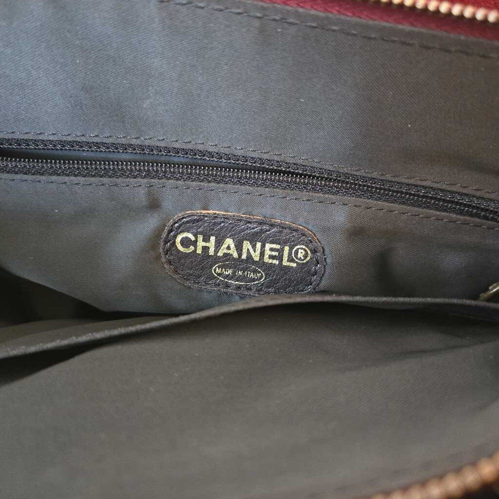 CHANEL vintage HANDBAG