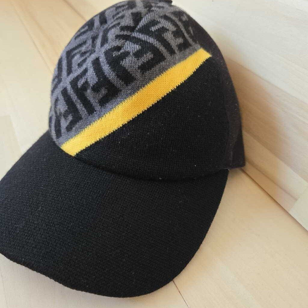 FENDI knit FF ZUCCA BALL CAP unisex