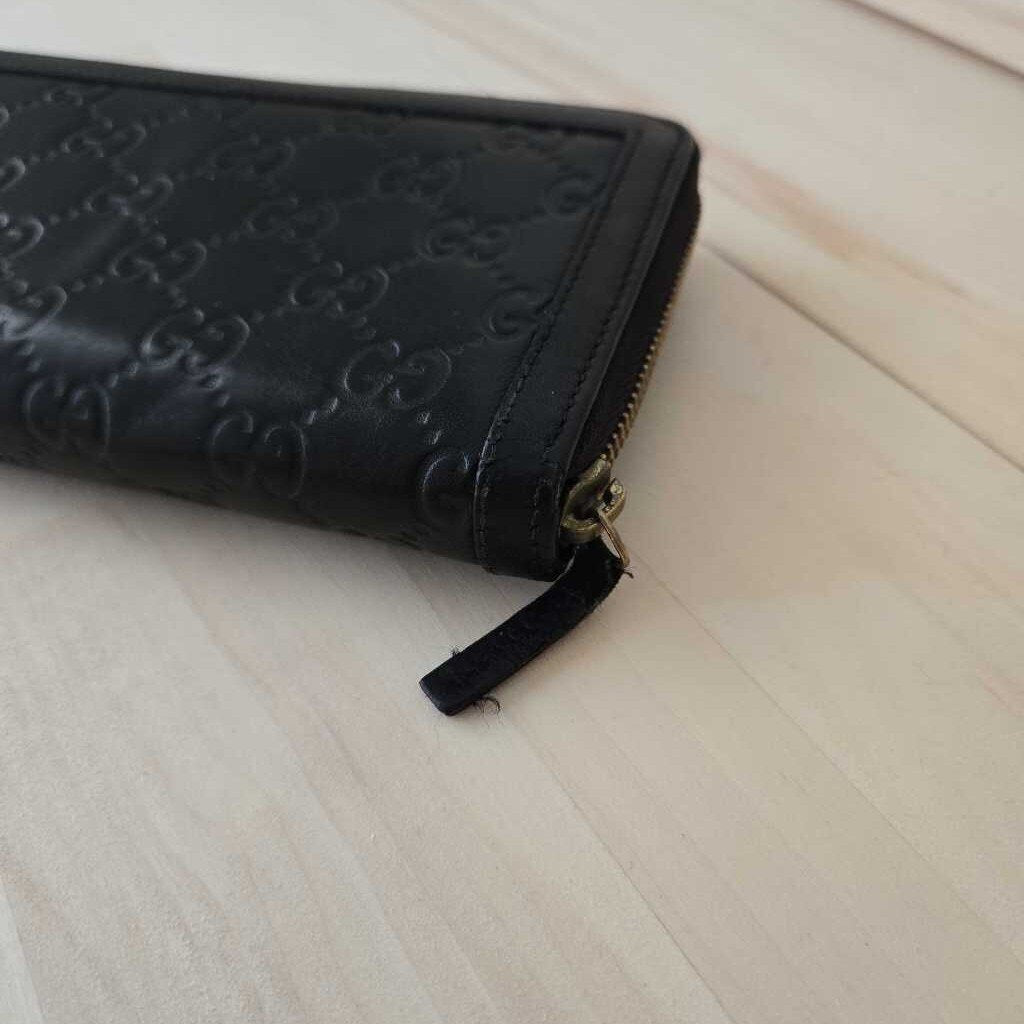 GUCCI GG ZIP WALLET