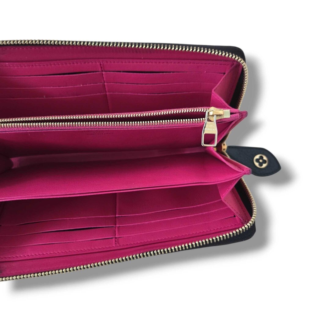 LOUIS VUITTON TAURILLON COMETE WALLET