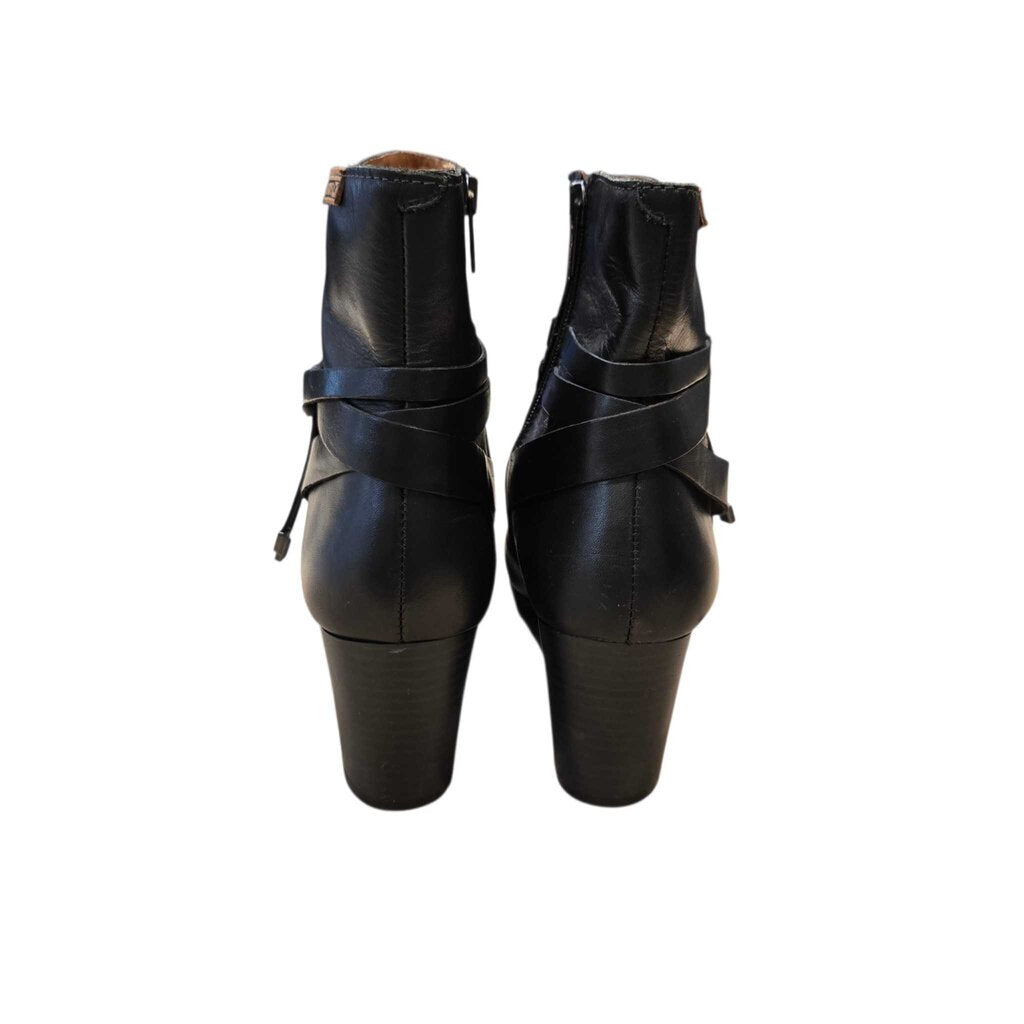 PIKOLINOS SZ 40 = 8.5/9