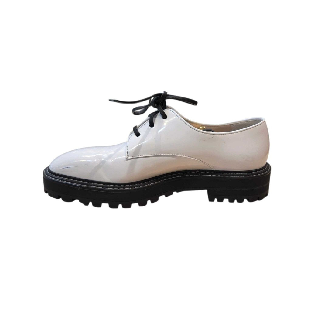 STUART WEITZMAN SZ 7.5