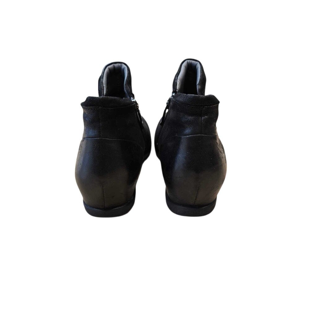 DANSKO SZ 41 = 10/11