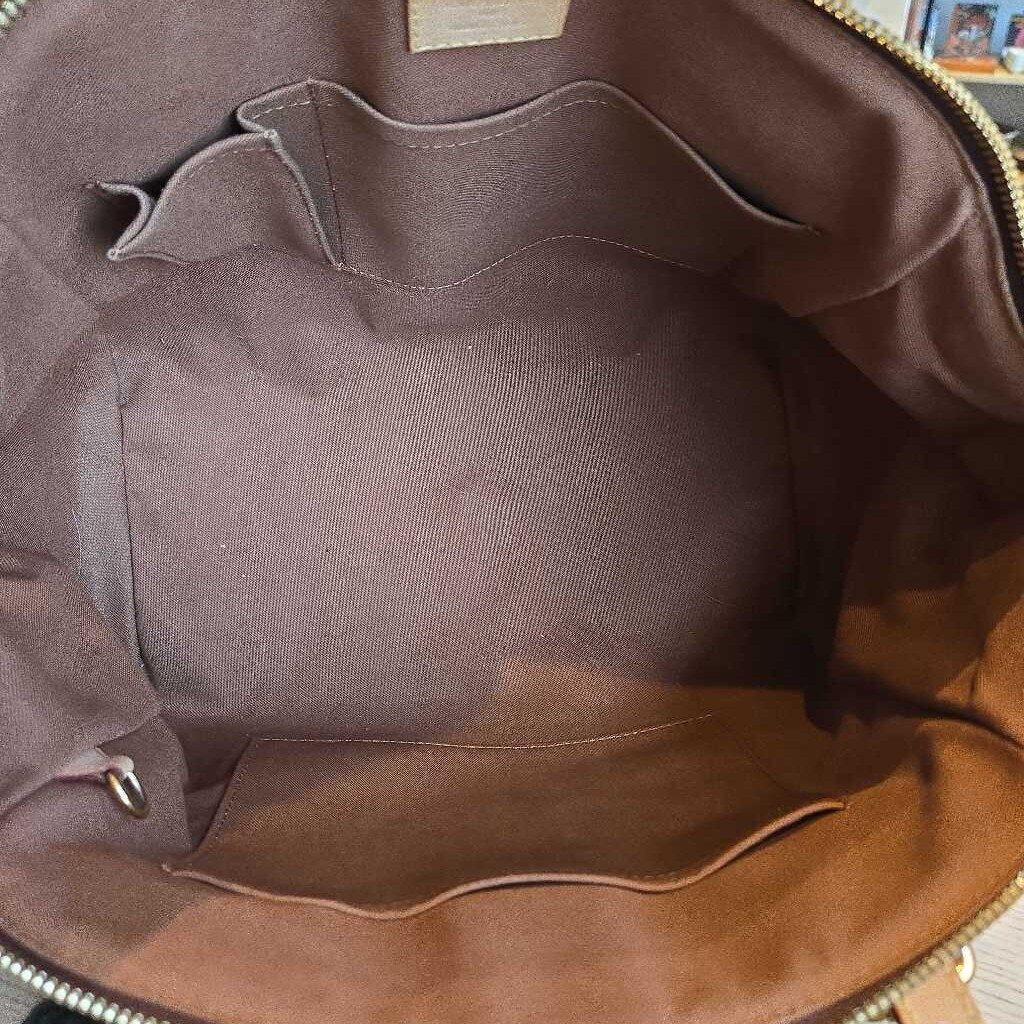 LOUIS VUITTON TIVOLI GM