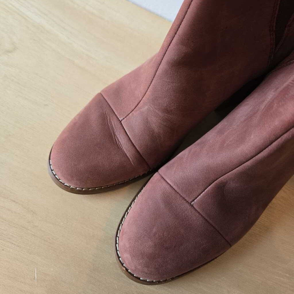 TOMS SZ 6
