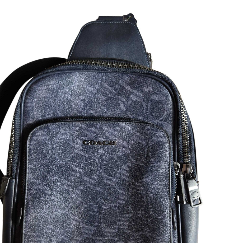COACH ethan pack in signature denim RETAIL 378.00