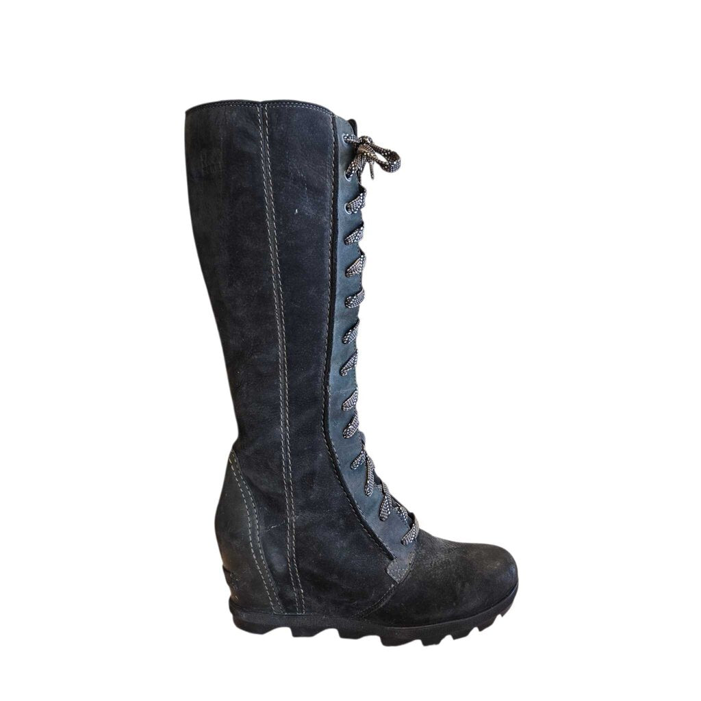 SOREL joan of artic lace up retail 280.00 SZ 9.5